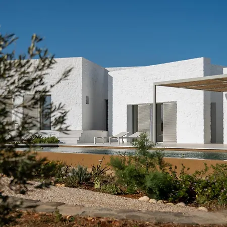 Medblu Paros